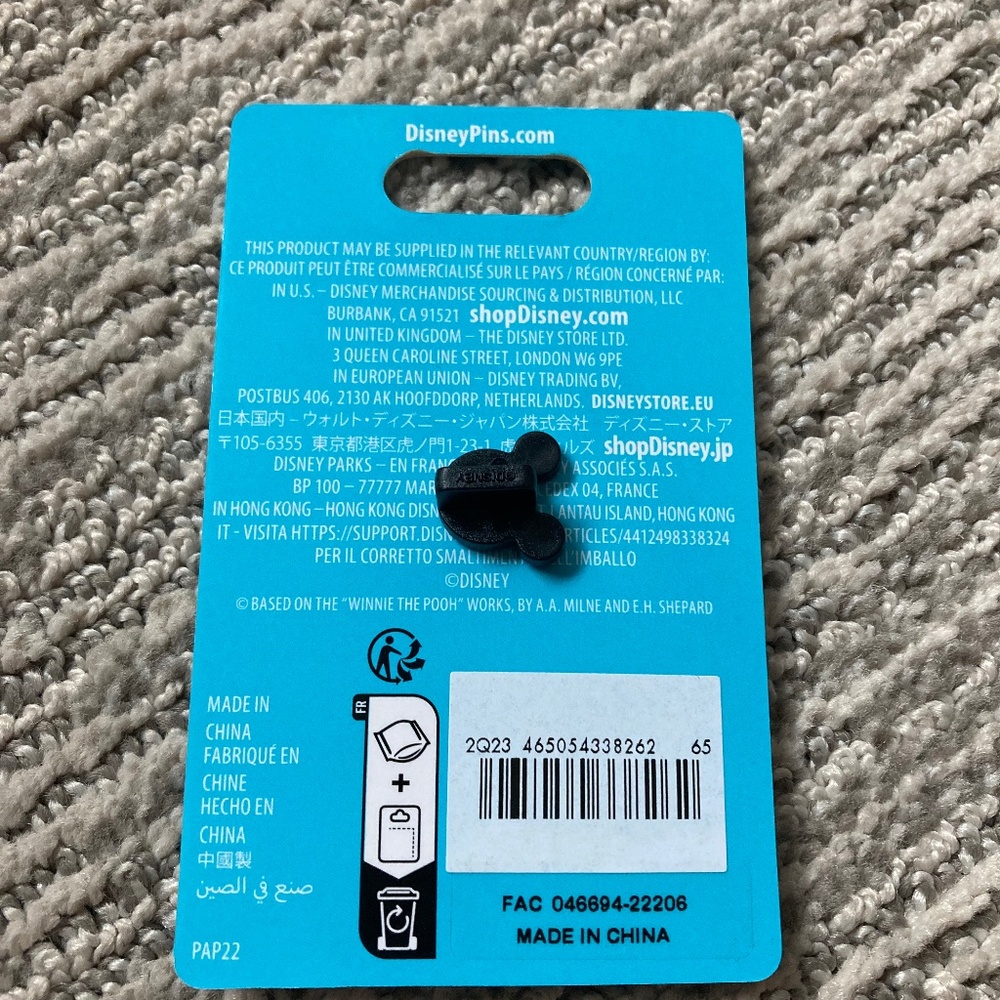 The Rescuers Disney Branded Pin NWT - Picture 2 of 2